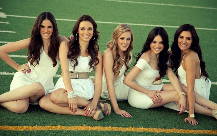 Jessica Clements Selfie