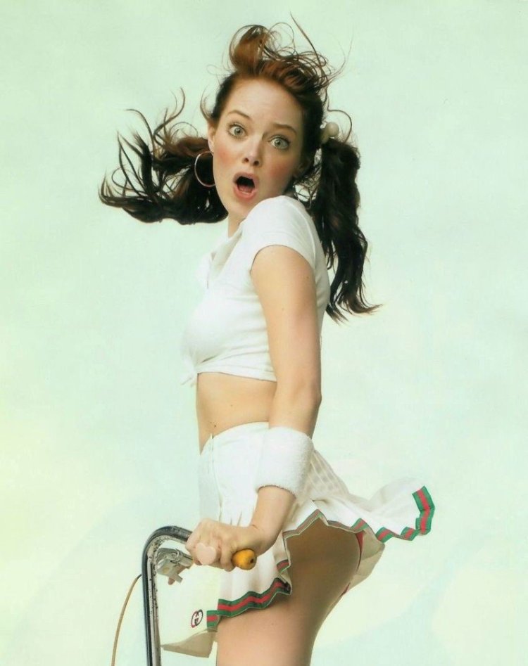 Emma Stone Hot Maxim