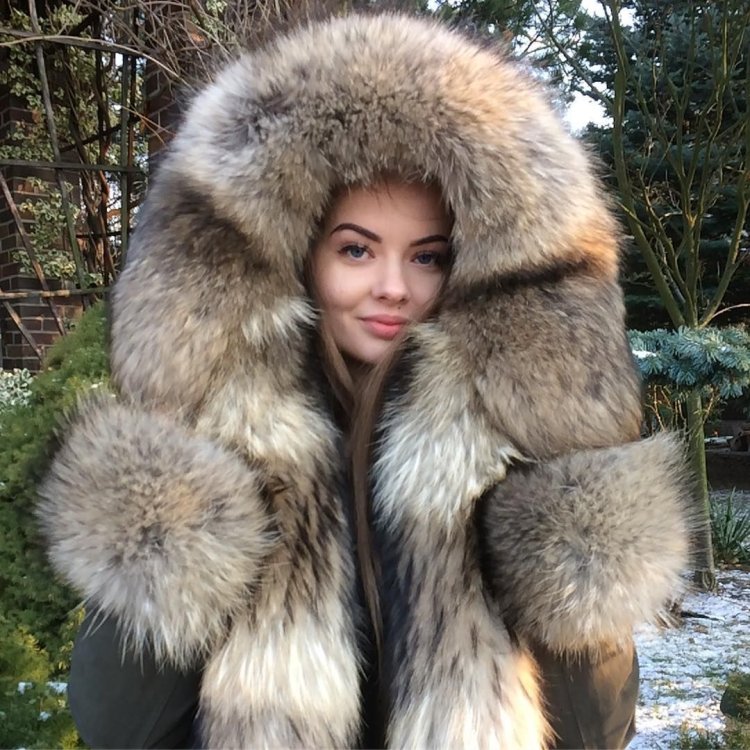 Rich girls in fur coats