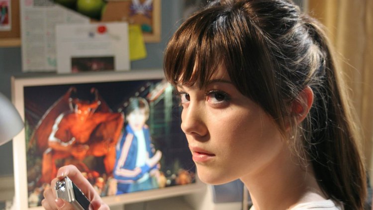 Destination 3 Mary Elizabeth Winstadd