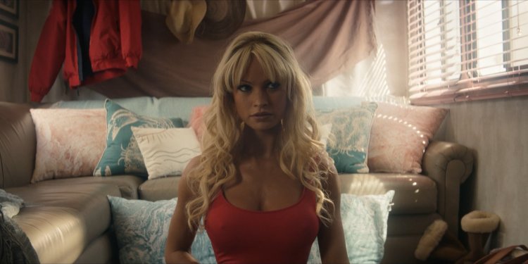 Pam and Tommy Nikki Benz