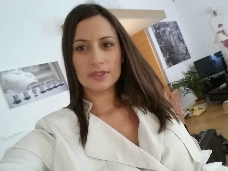 Sensual Jane in Selfie dress