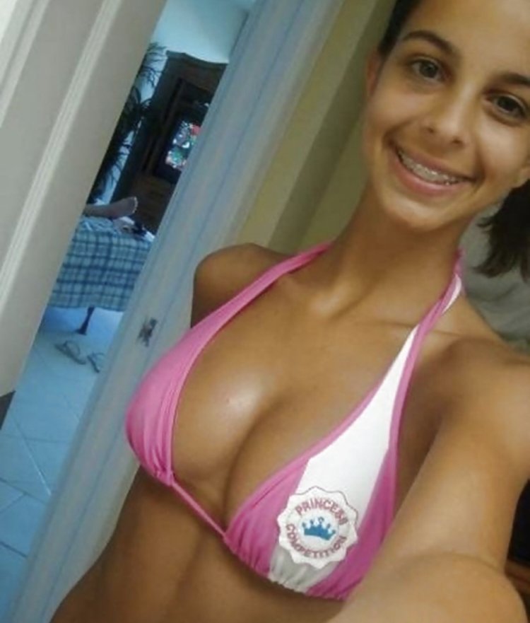 Photo of busty 16 year olds