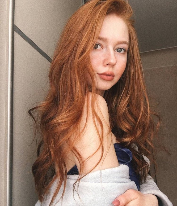 Beautiful redheads without makeup