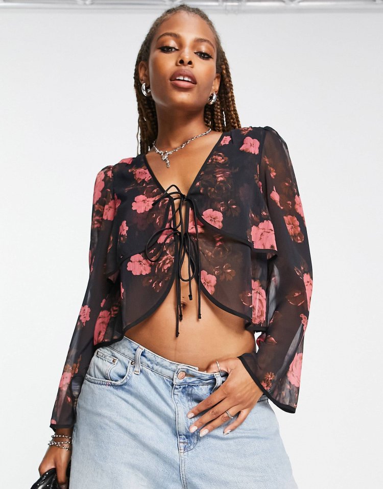 Kate Bekinseil Nipples