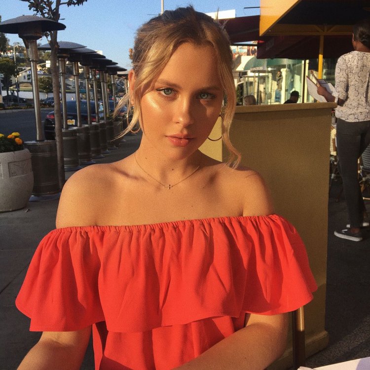 Kim Kardashian Big Tits