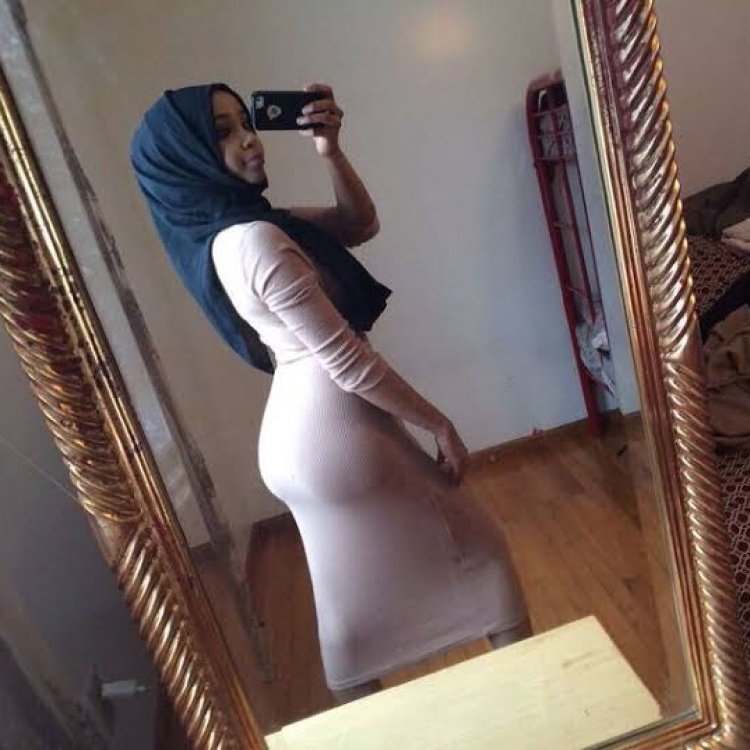 Girls from Indian Pakistani Sri Lankan