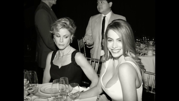 Sophie Loren eats spaghetti