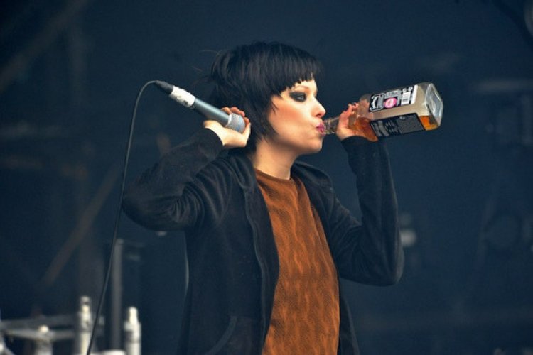 Crystal Castles soloist