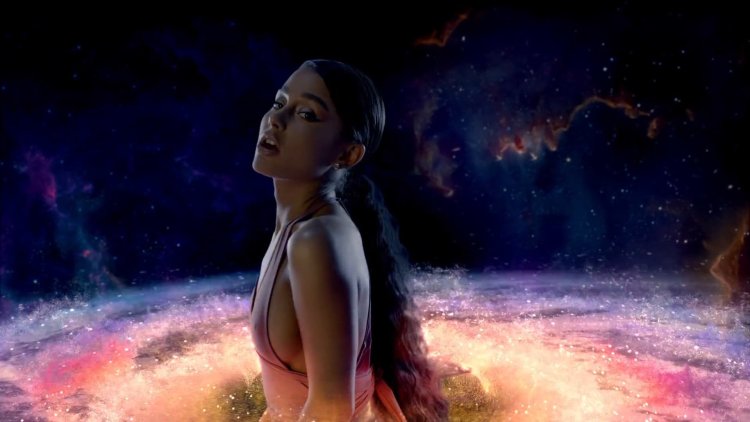Ariana Grande God Woman