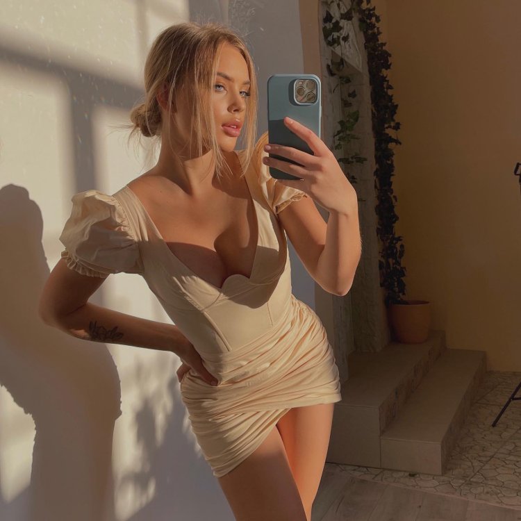 Violetta Onoprienko Bachelor