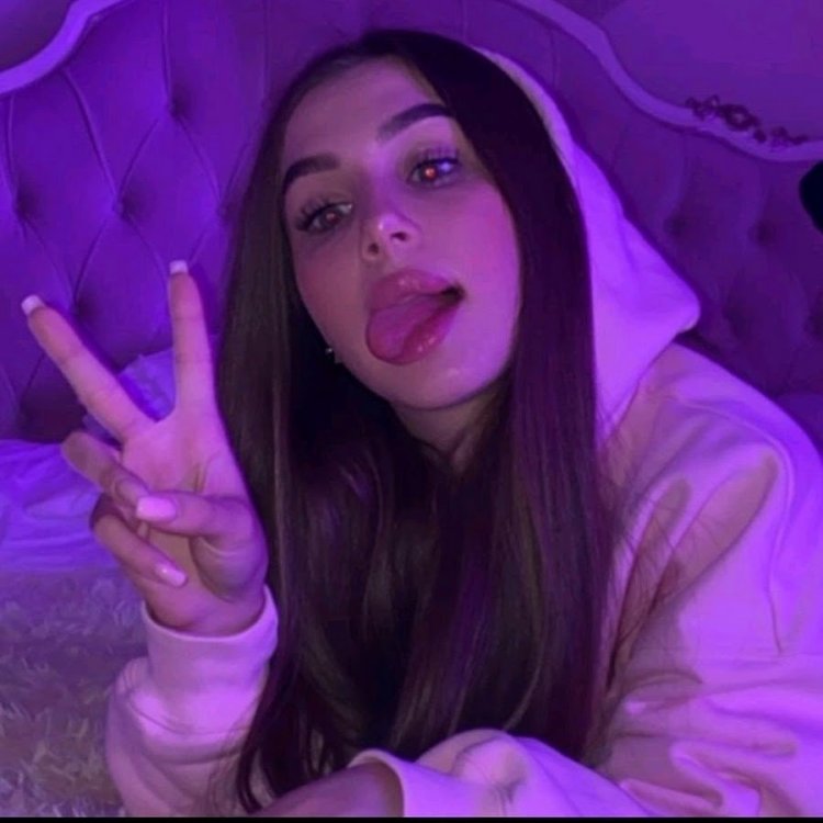 Lady Diana Blogger hair