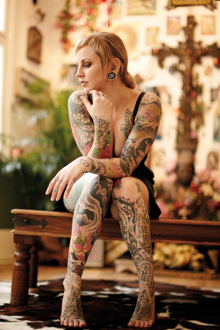Completely tattooed women