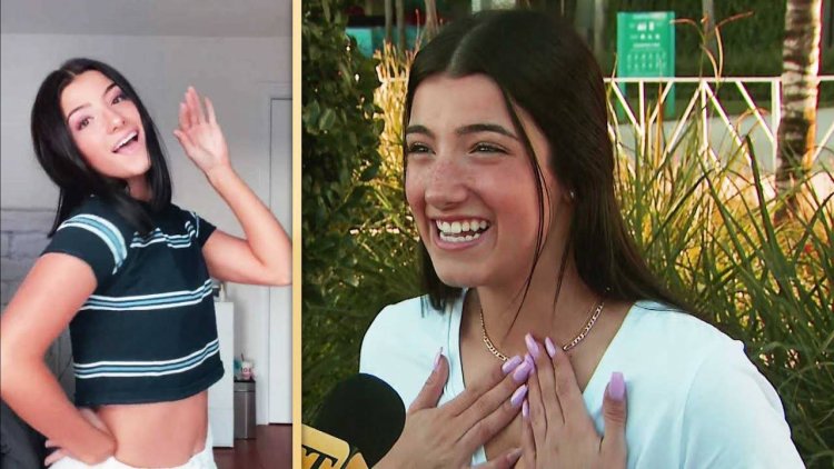 Dixie Damelio shows the middle finger