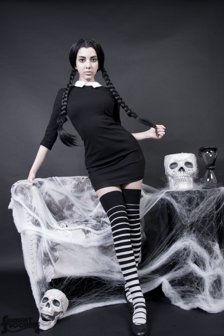 Swimsuit Succubus Oddams