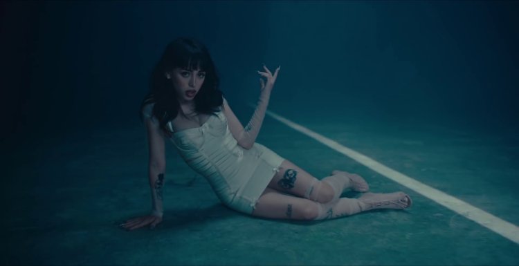 SE Nicole Donovans Web