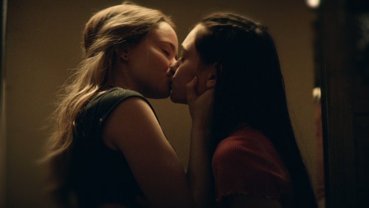 Young Busters by the heads of April and Sterling