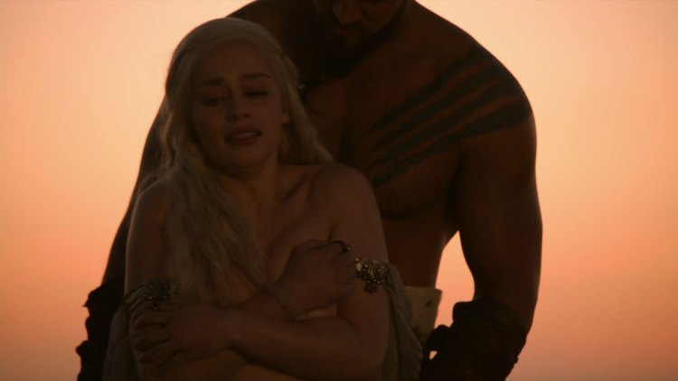 Emilia Clark and Drogo Scene