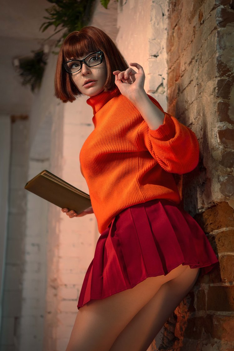 Velma Dinkley Cosplay