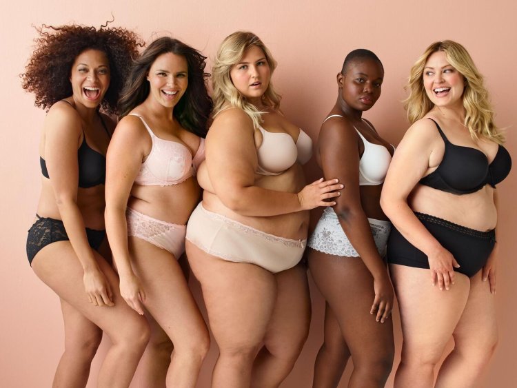 Fat girl without clothes