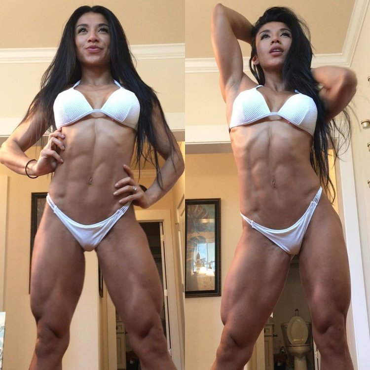 STEPHANIE AYALA WBFF PRO