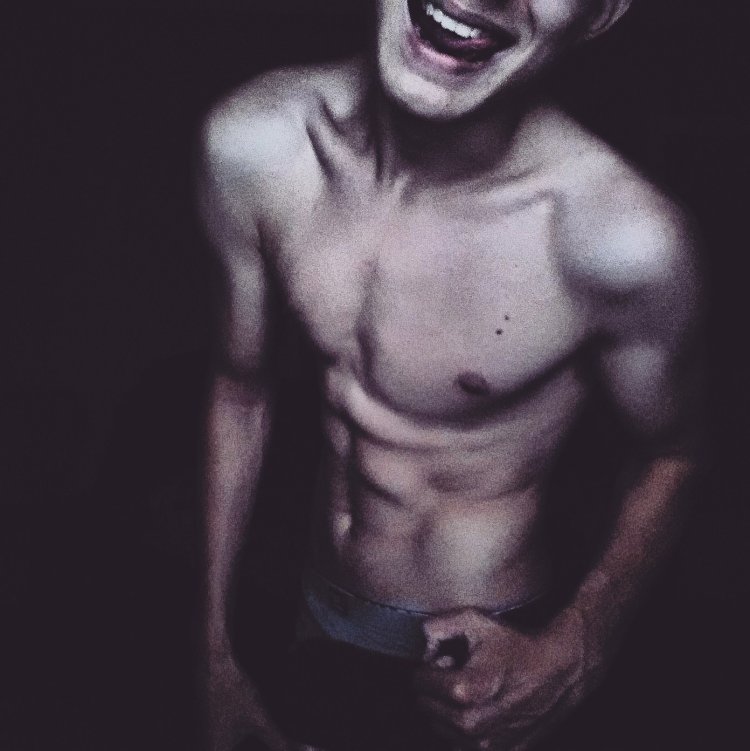 Danya Kozlovsky naked