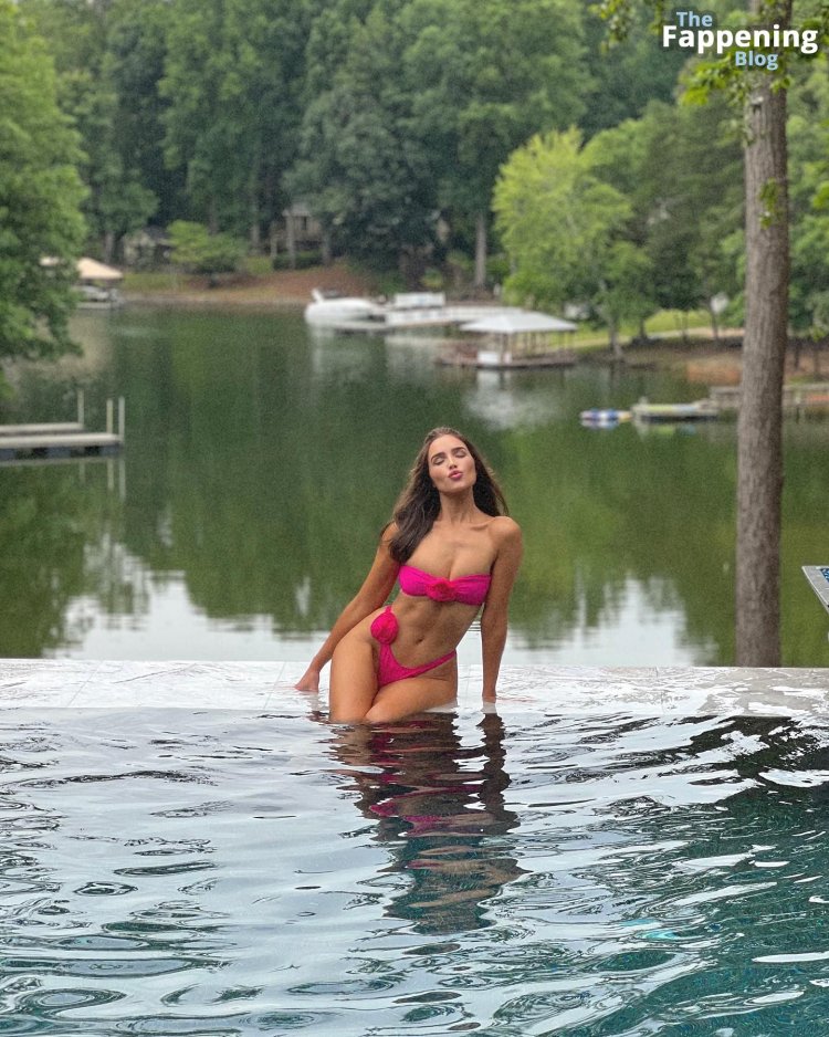 Celeste Barber parody stars