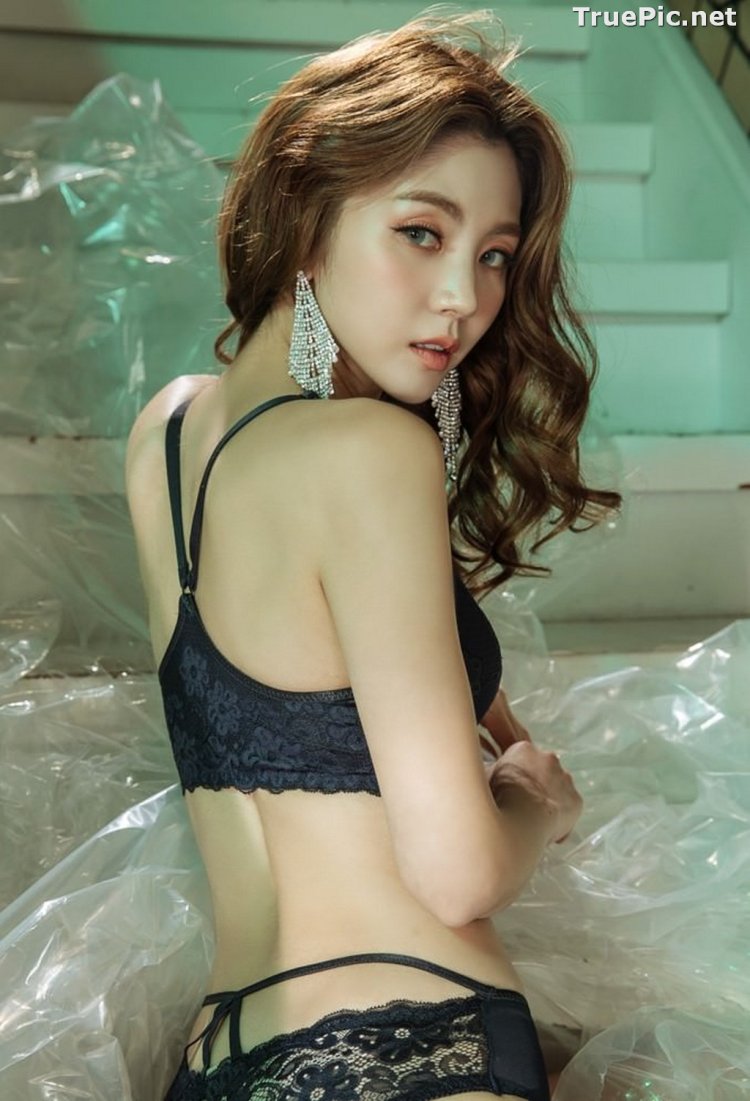 Jung Ji Hyun Hot