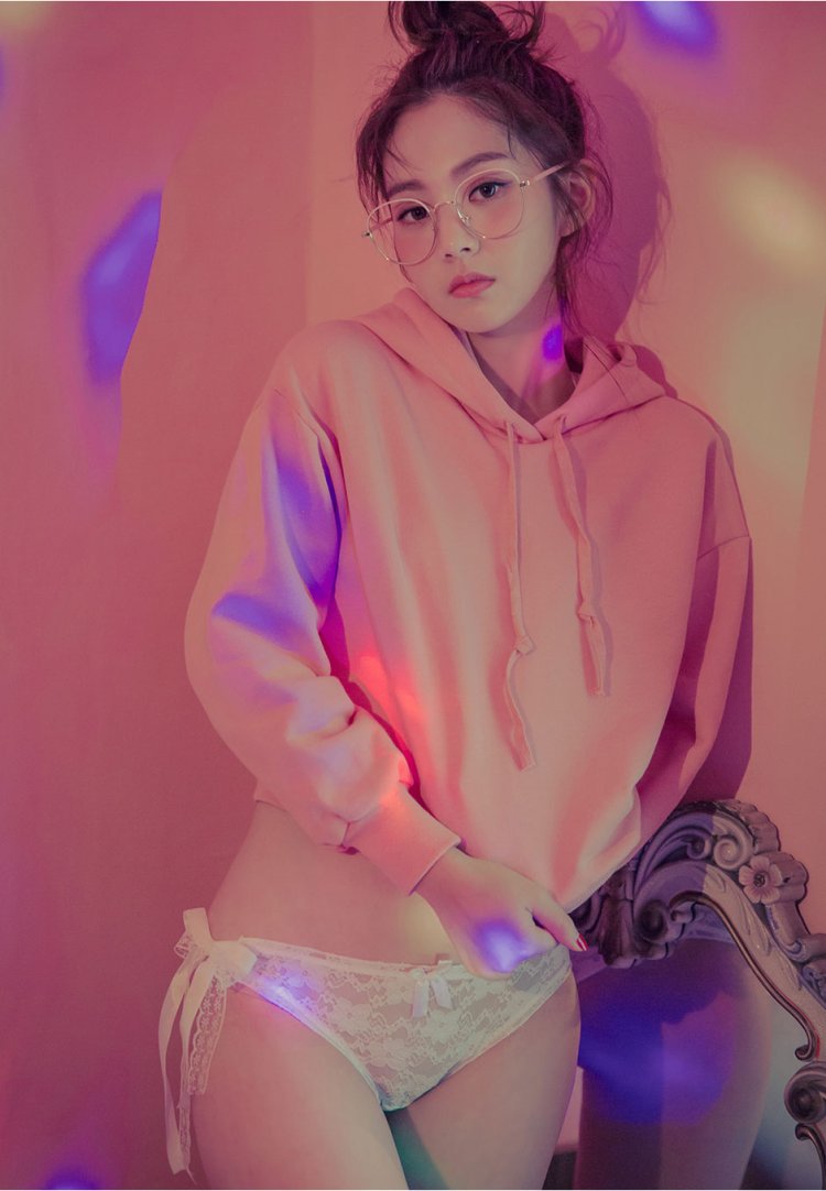 Lee Chae Eun - Lingerie Set - 09/02/2017