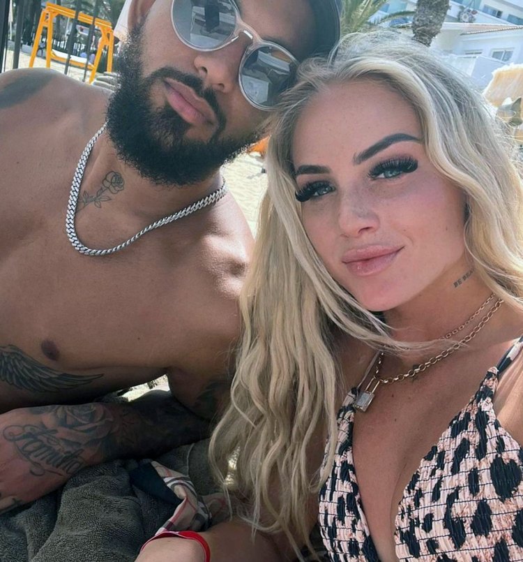 Alisha Lehmann Lesbianka