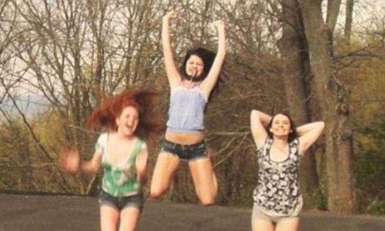 Blonde Shaylas Stylas