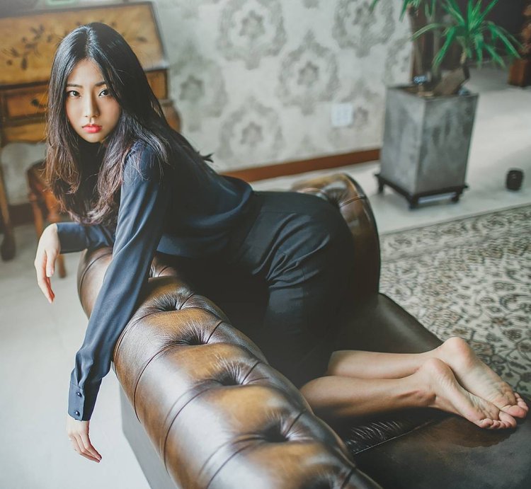 Related Kazakh women