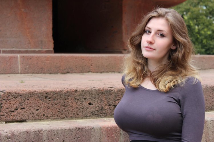 Beautiful amateur breast Tween