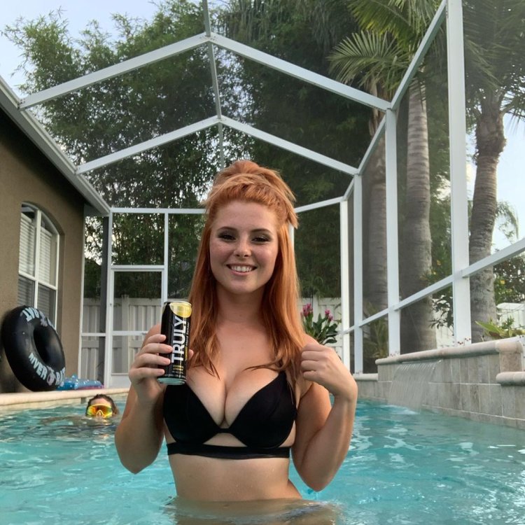 Brandy Love and Alexis Fox