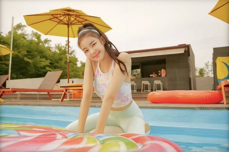 Yuna Itzy in the Morning