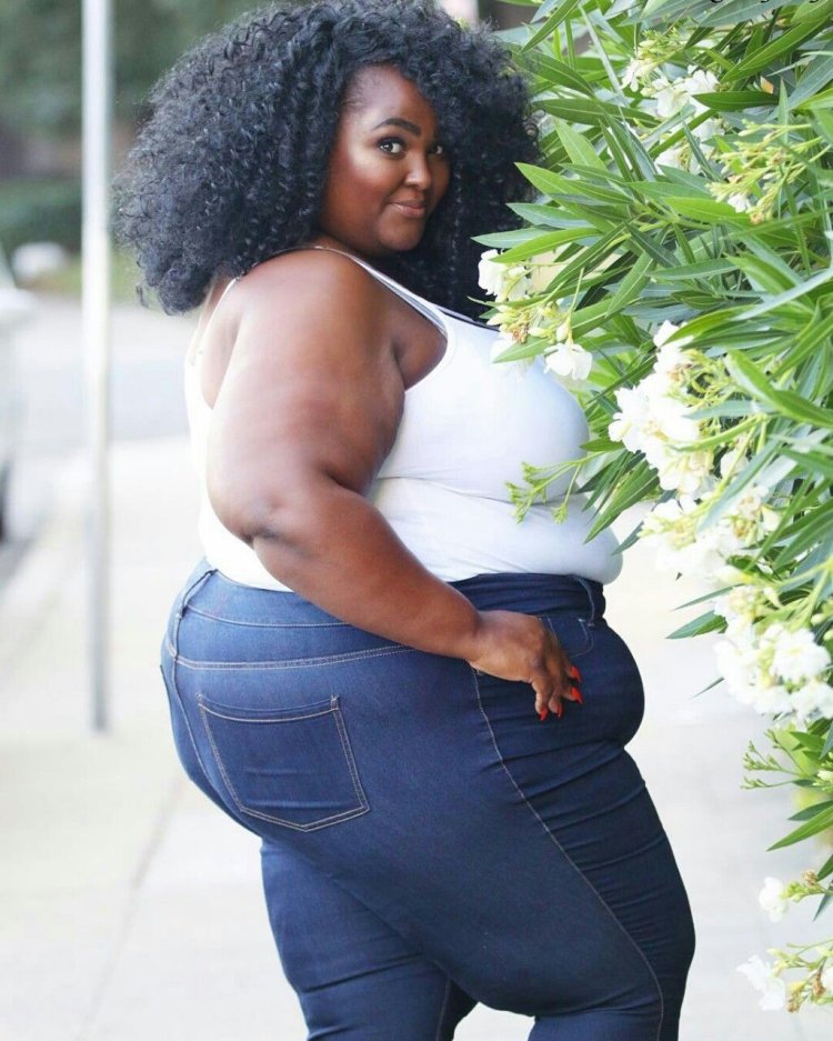 Eboni Mazerati dress