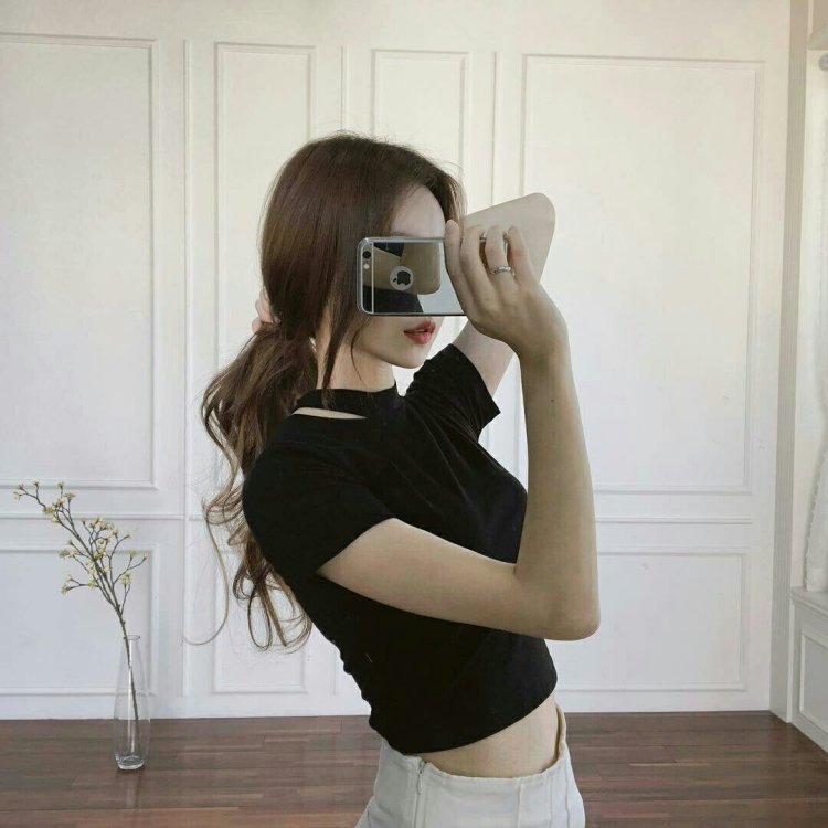 Korean in the aesthetics mirror