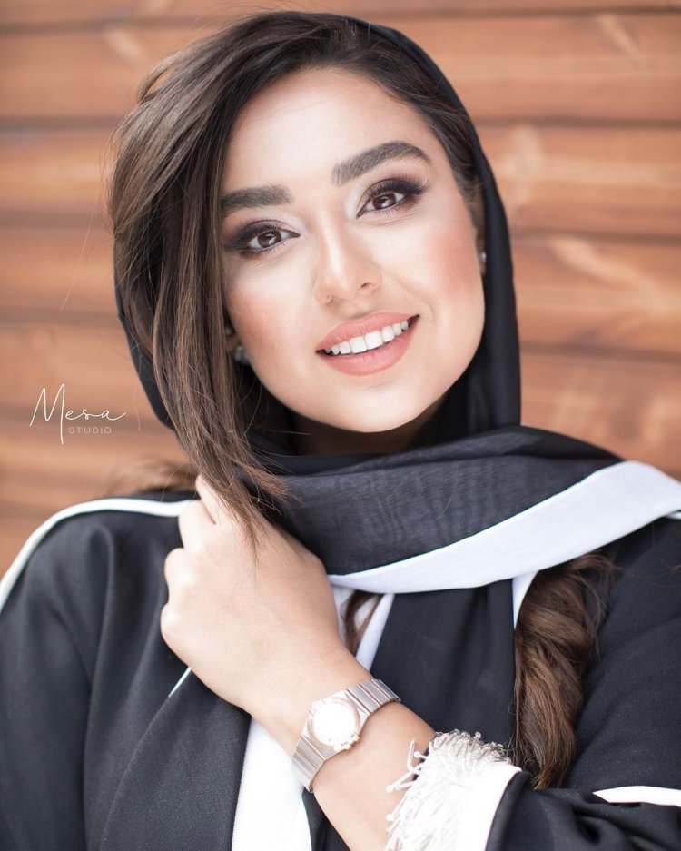 Iranian actress Shaghaeg