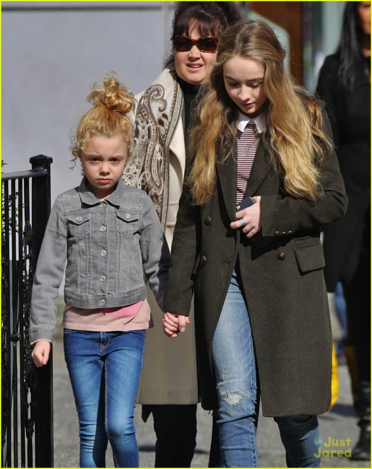 Mallory Olya men and women