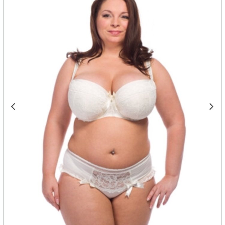 Sofia Adams Plus Saiz