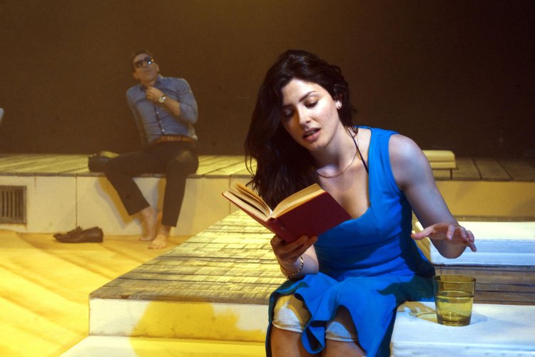 Britney ana Teatro la