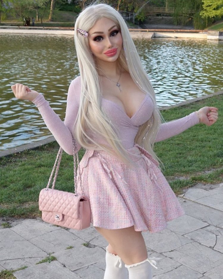 Barbara Luna Sipos (Barbara Luna Sipos)