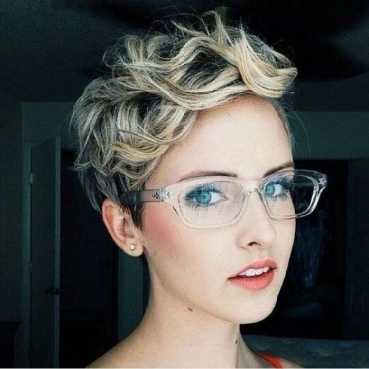 Short haircut and women's glasses