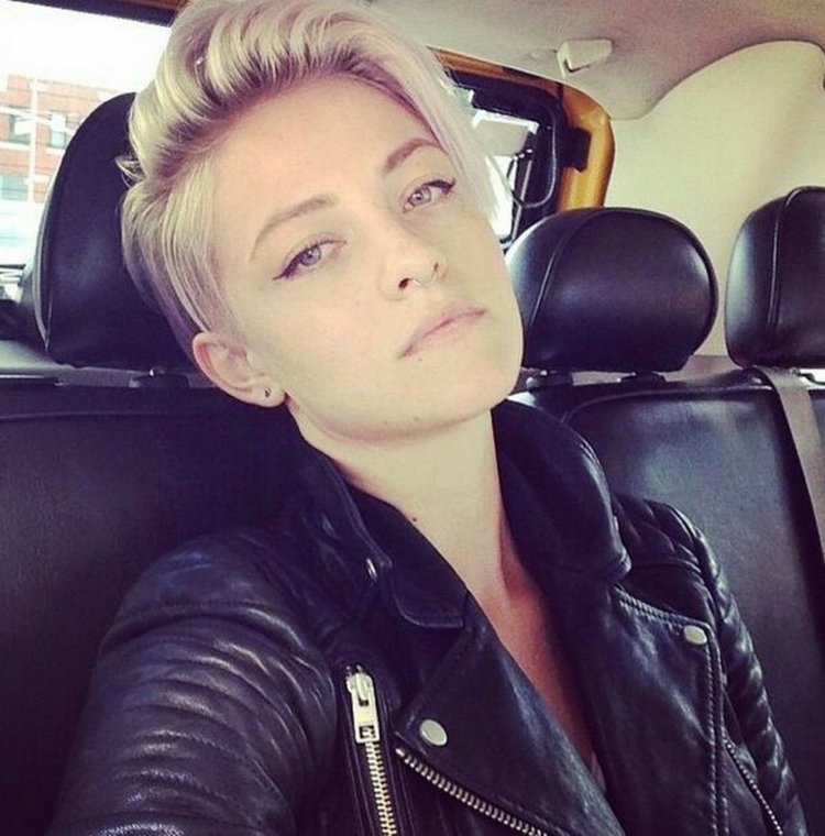 Ruby Rose Pixie Blond