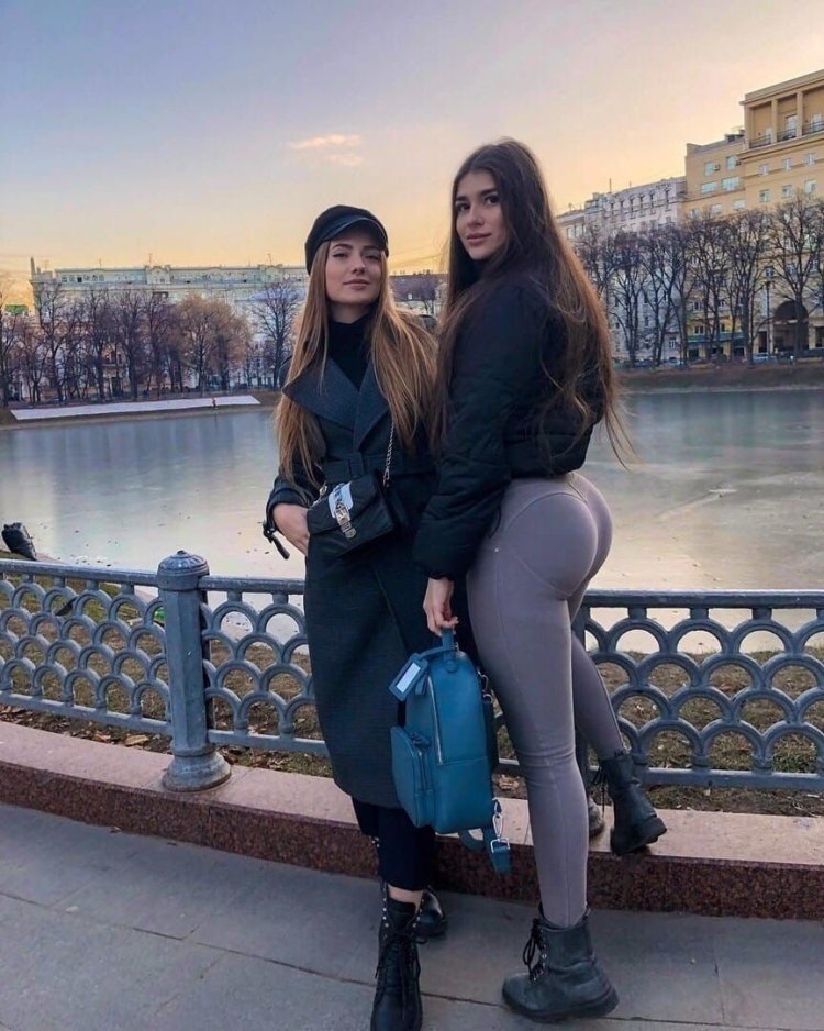 St. Petersburg girls are private