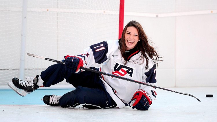 Hilary Knight
