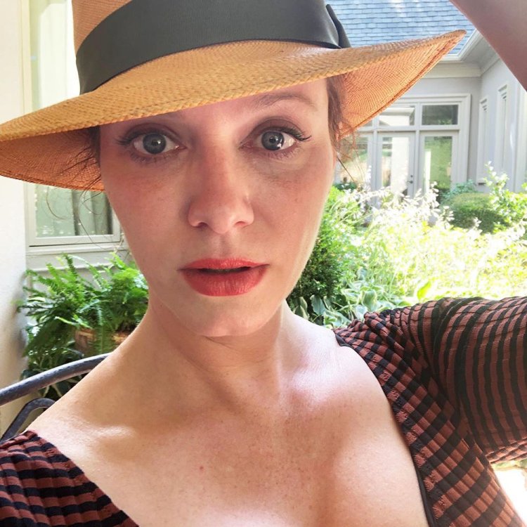 Christina Hendricks Selfie