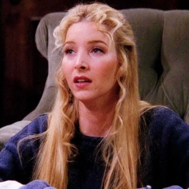 Lisa Kudrou in the series Friends