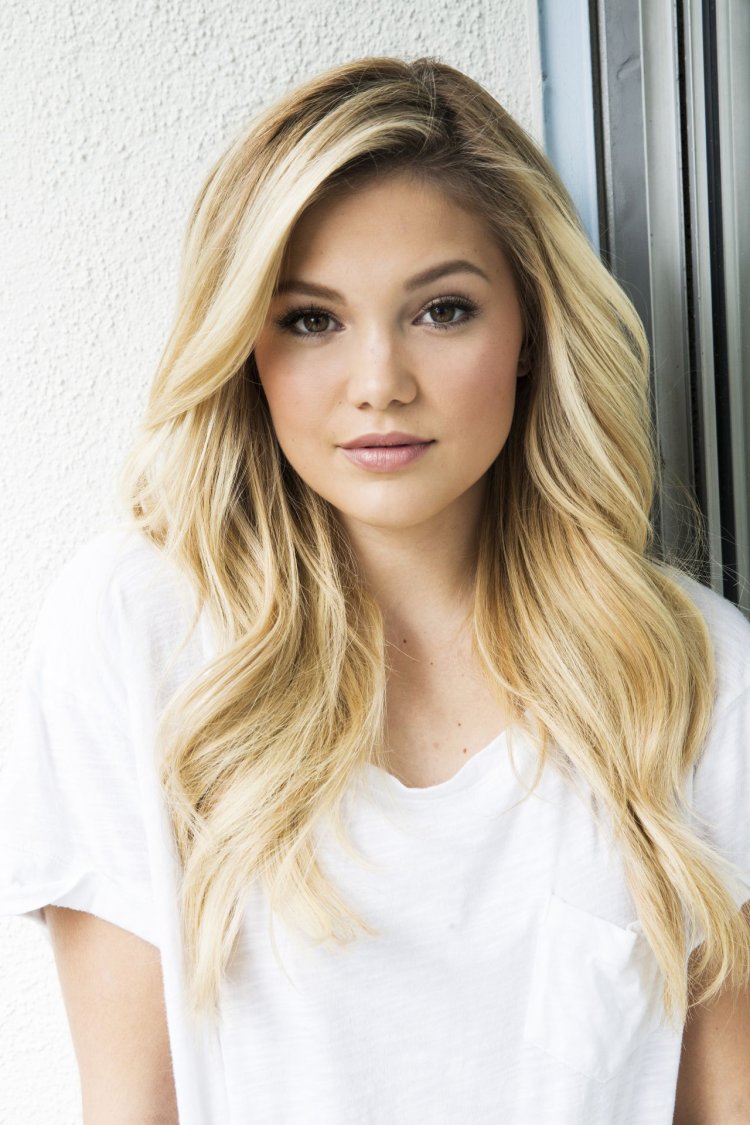 Actress Olivia Holt