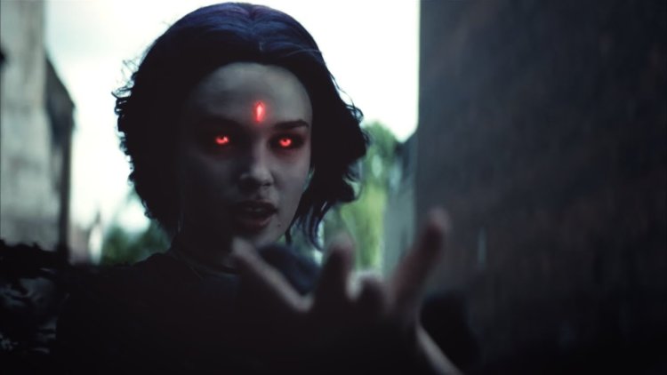 Titans series Rachel